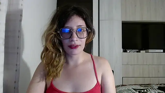 mariana124- online show from 30, 12, 2024