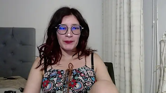 mariana124- online show from 6, 1, 2025