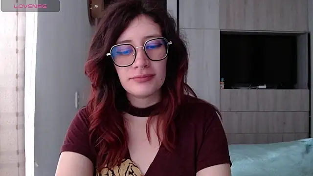 mariana124- online show from 22, 2, 2025