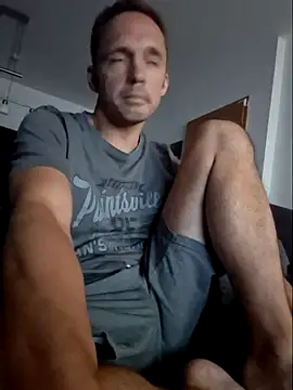 Snapshot of Slegde85 chatting on 11, 7, 2026 Slegde85 online show from 11, 7, 2026