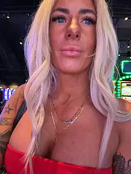 blondiluvsanal online show from 2, 4, 2026