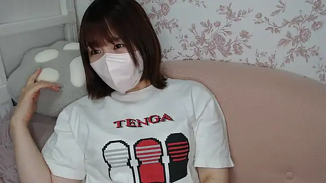 Snapshot of mei_hosina chatting on 24, 6, 2026 mei hosina online show from 24, 6, 2026