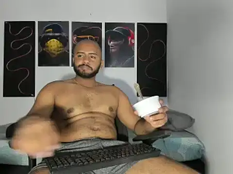 Snapshot of Hardboy_latin chatting on 20, 2, 2025 Hardboy latin online show from 20, 2, 2025