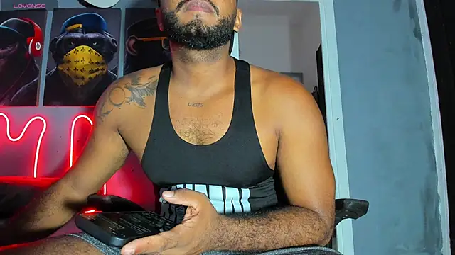 Snapshot of Hardboy_latin chatting on 18, 9, 2025 Hardboy latin online show from 18, 9, 2025