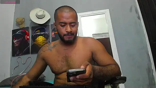 Snapshot of Hardboy_latin chatting on 25, 9, 2025 Hardboy latin online show from 25, 9, 2025