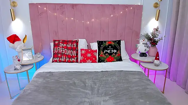 MilaVoxx online show from 23, 12, 2024