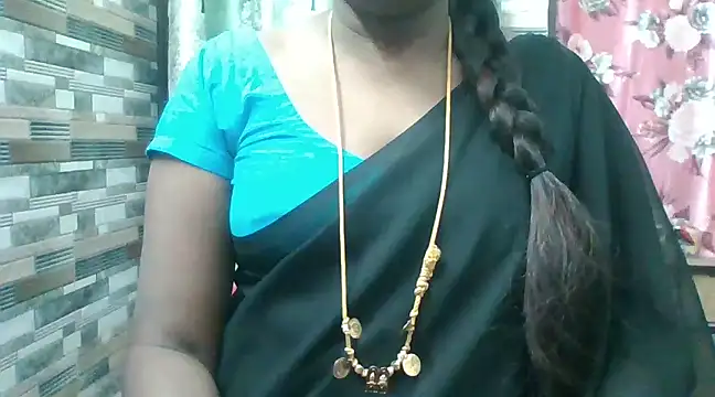 Snapshot of Hot_akshara chatting on 6, 12, 2024 Hot akshara online show from 6, 12, 2024