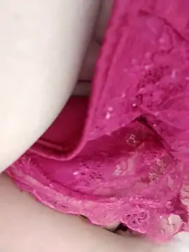 Leva laddy online show from 9, 9, 2025