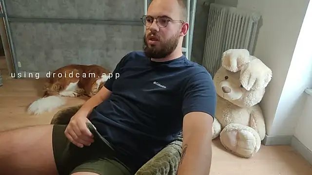 Snapshot of azagoul222 chatting on 10, 9, 2025 azagoul222 online show from 10, 9, 2025