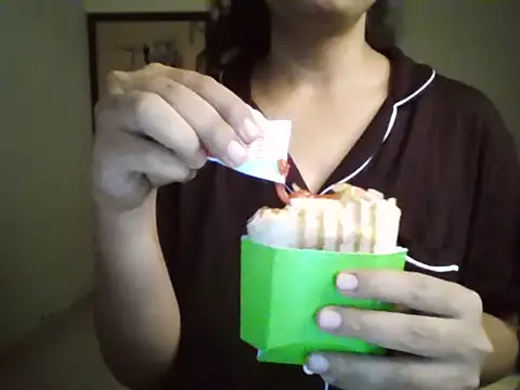 MakeMeCumAhh online show from 4, 4, 2026