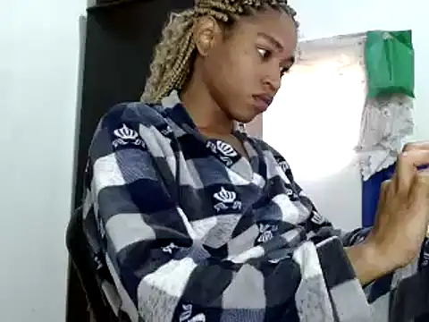 miriam775 online show from 3, 1, 2025