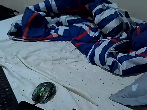 Just Karu online show from 14, 11, 2025