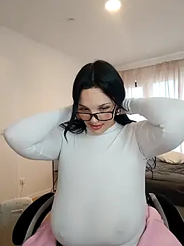 Jujuicy 97 online show from 27, 9, 2025