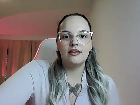 Jujuicy 97 online show from 17, 3, 2026