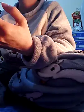 JasminePham online show from 18, 1, 2025