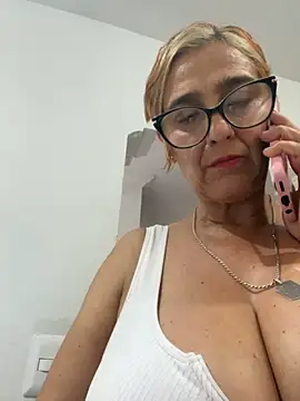 Snapshot of anastasia_and_jordan chatting on 19, 4, 2026 anastasia and jordan online show from 19, 4, 2026