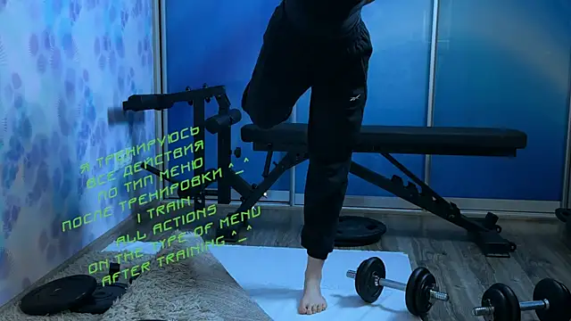 Snapshot of KiraLiLime chatting on 7, 3, 2025 KiraLiLime online show from 7, 3, 2025