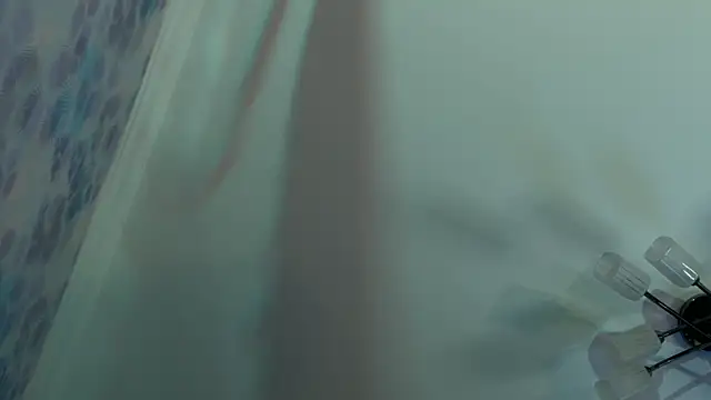 Snapshot of KiraLiLime chatting on 10, 3, 2025 KiraLiLime online show from 10, 3, 2025