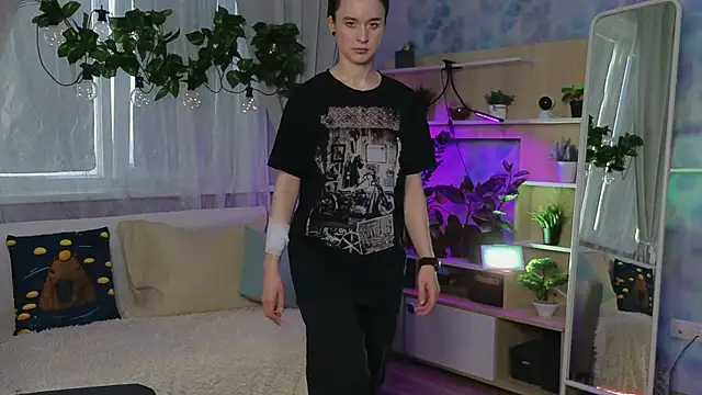 Snapshot of KiraLiLime chatting on 20, 3, 2025 KiraLiLime online show from 20, 3, 2025