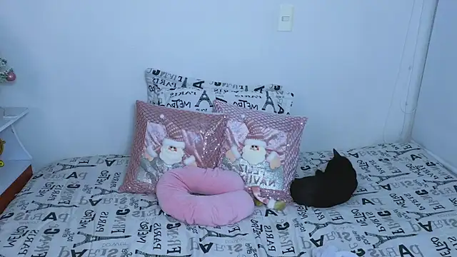 Lorenne Miller online show from 12, 12, 2024