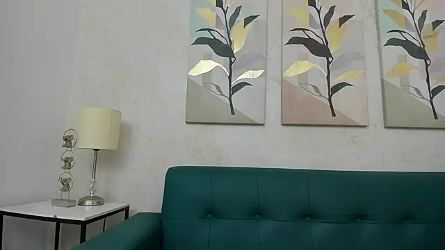 nataly velez online show from 23, 9, 2025