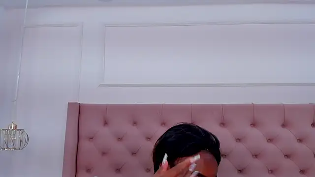 mia schwarz online show from 11, 9, 2025