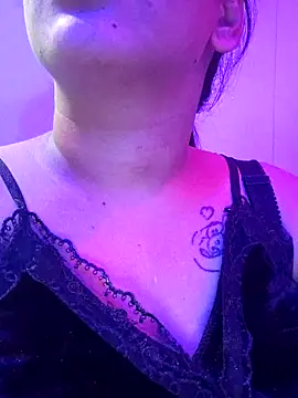 vadapavgirl online show from 4, 11, 2025