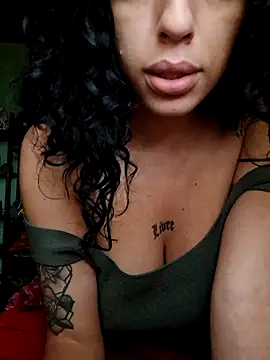 Snapshot of Sweet-diamondxxx chatting on 31, 10, 2025 Sweet-diamondxxx online show from 31, 10, 2025