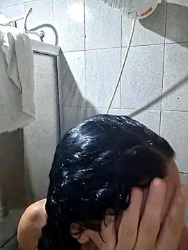 Snapshot of Sweet-diamondxxx chatting on 5, 12, 2025 Sweet-diamondxxx online show from 5, 12, 2025