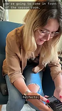 EmyLana online show from 17, 4, 2026