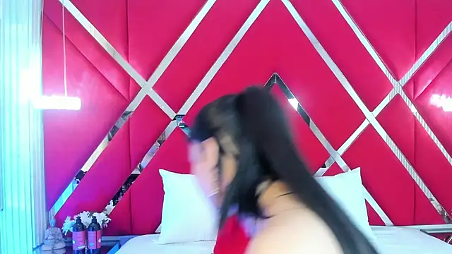 SusanCouper online show from 21, 10, 2025