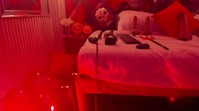 SusanCouper online show from 24, 10, 2025