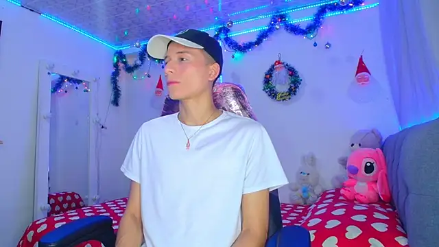 Snapshot of bryamer_19 chatting on 26, 12, 2024 bryamer 19 online show from 26, 12, 2024