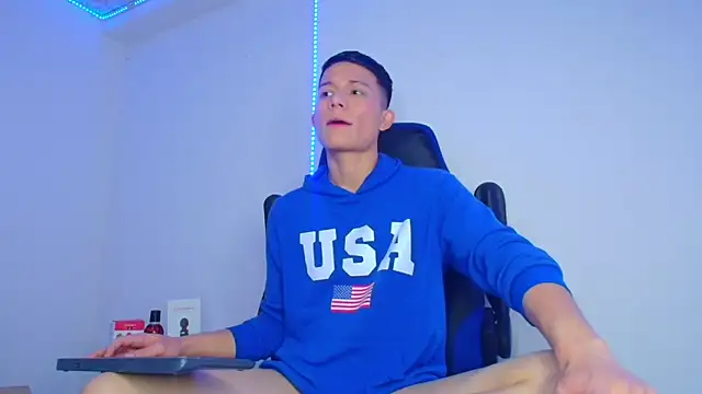 Snapshot of bryamer_19 chatting on 28, 2, 2025 bryamer 19 online show from 28, 2, 2025