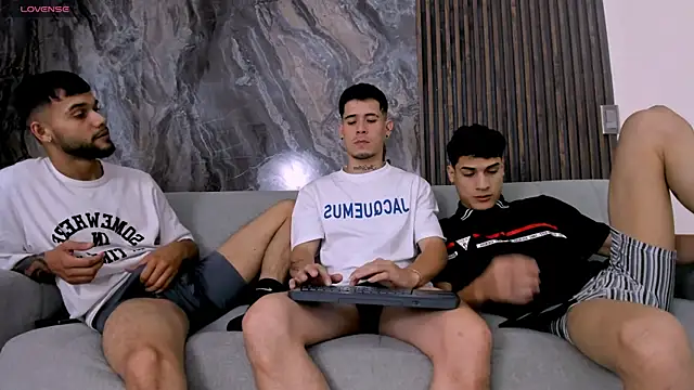 hot day online show from 20, 2, 2025