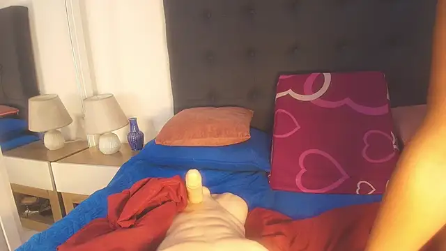 Evelonga 707 online show from 25, 2, 2026