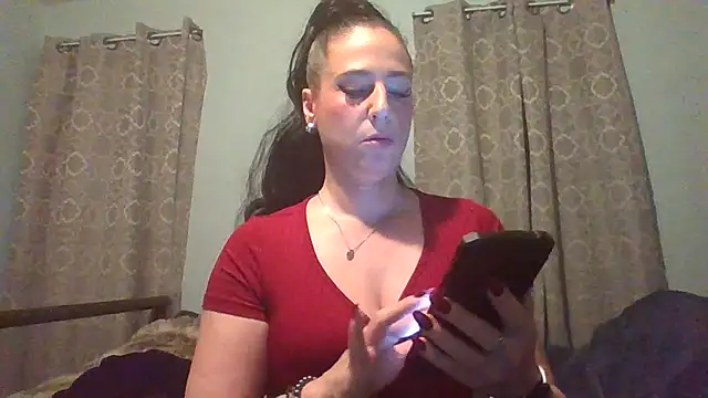 Audrey hotty online show from 12, 11, 2025