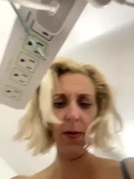 degiggxxx online show from 9, 9, 2025