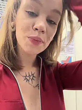 Snapshot of Street_young chatting on 18, 1, 2025 Street young online show from 18, 1, 2025