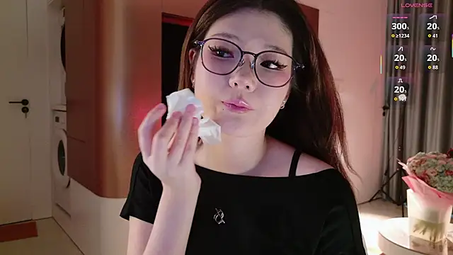 KitayamaChu online show from 21, 9, 2025