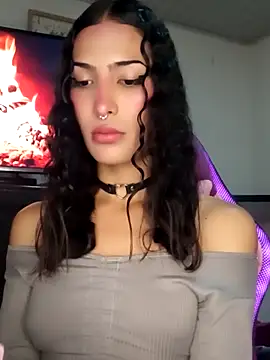 Lanna hott  online show from 11, 10, 2025