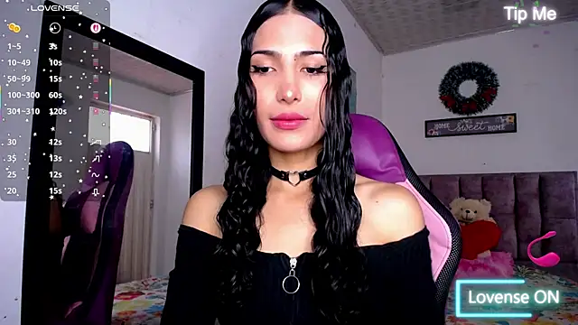 Lanna hott  online show from 4, 8, 2026