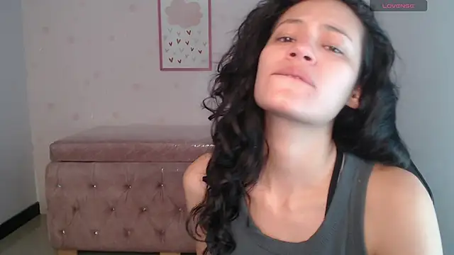 Snapshot of Tyna_ch chatting on 9, 7, 2026 Tyna ch online show from 9, 7, 2026