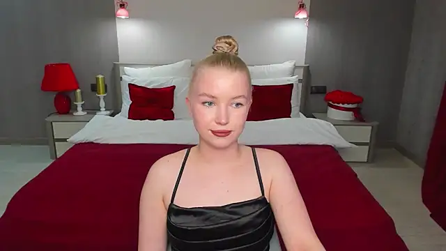 Snapshot of shy__lady chatting on 2, 5, 2026 shy lady online show from 2, 5, 2026