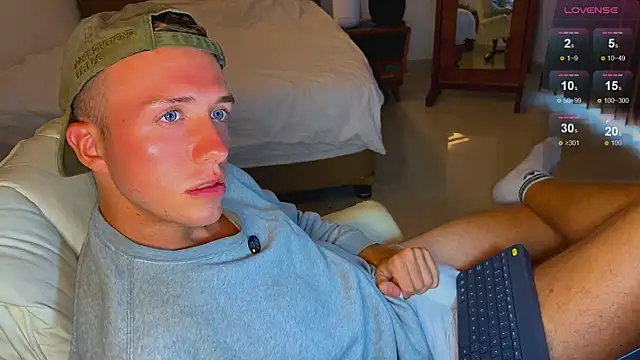 Snapshot of tommy_cumfinger chatting on 9, 9, 2025 tommy cumfinger online show from 9, 9, 2025