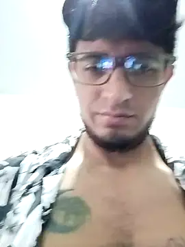 Snapshot of ale3J4a chatting on 16, 11, 2025 ale3J4a online show from 16, 11, 2025