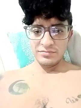 Snapshot of ale3J4a chatting on 17, 12, 2025 ale3J4a online show from 17, 12, 2025