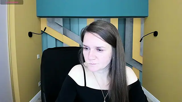 AriaGray online show from 6, 10, 2025