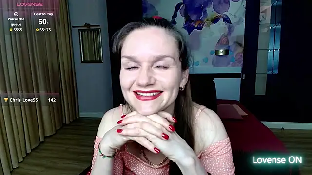 Snapshot of AriaGray chatting on 18, 4, 2026 AriaGray online show from 18, 4, 2026