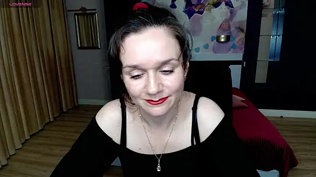 Snapshot of AriaGray chatting on 17, 5, 2026 AriaGray online show from 17, 5, 2026